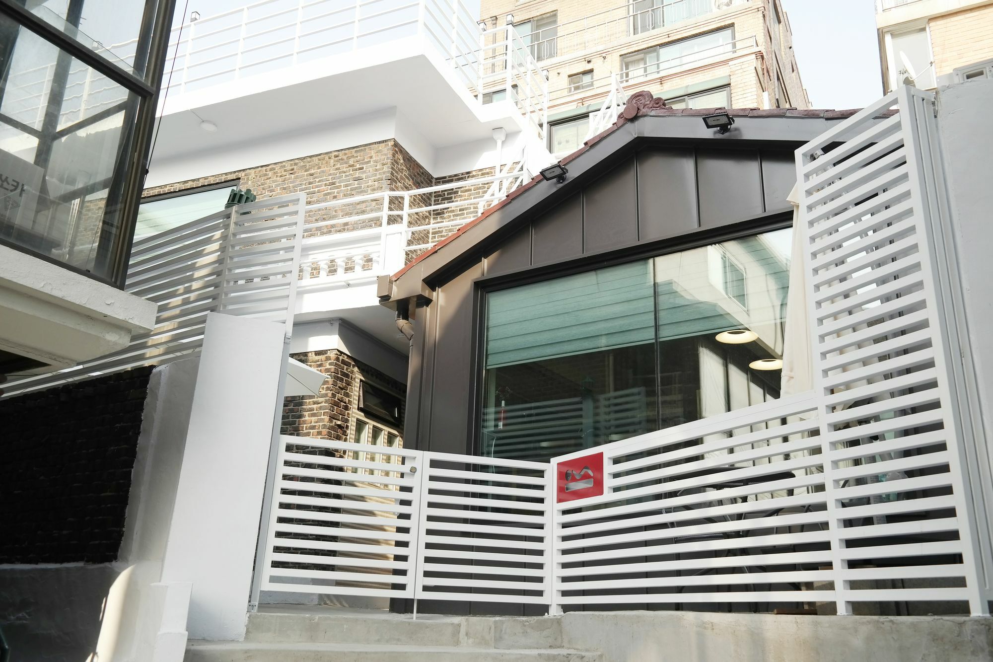 P.S Guesthouse Itaewon Сеул Экстерьер фото