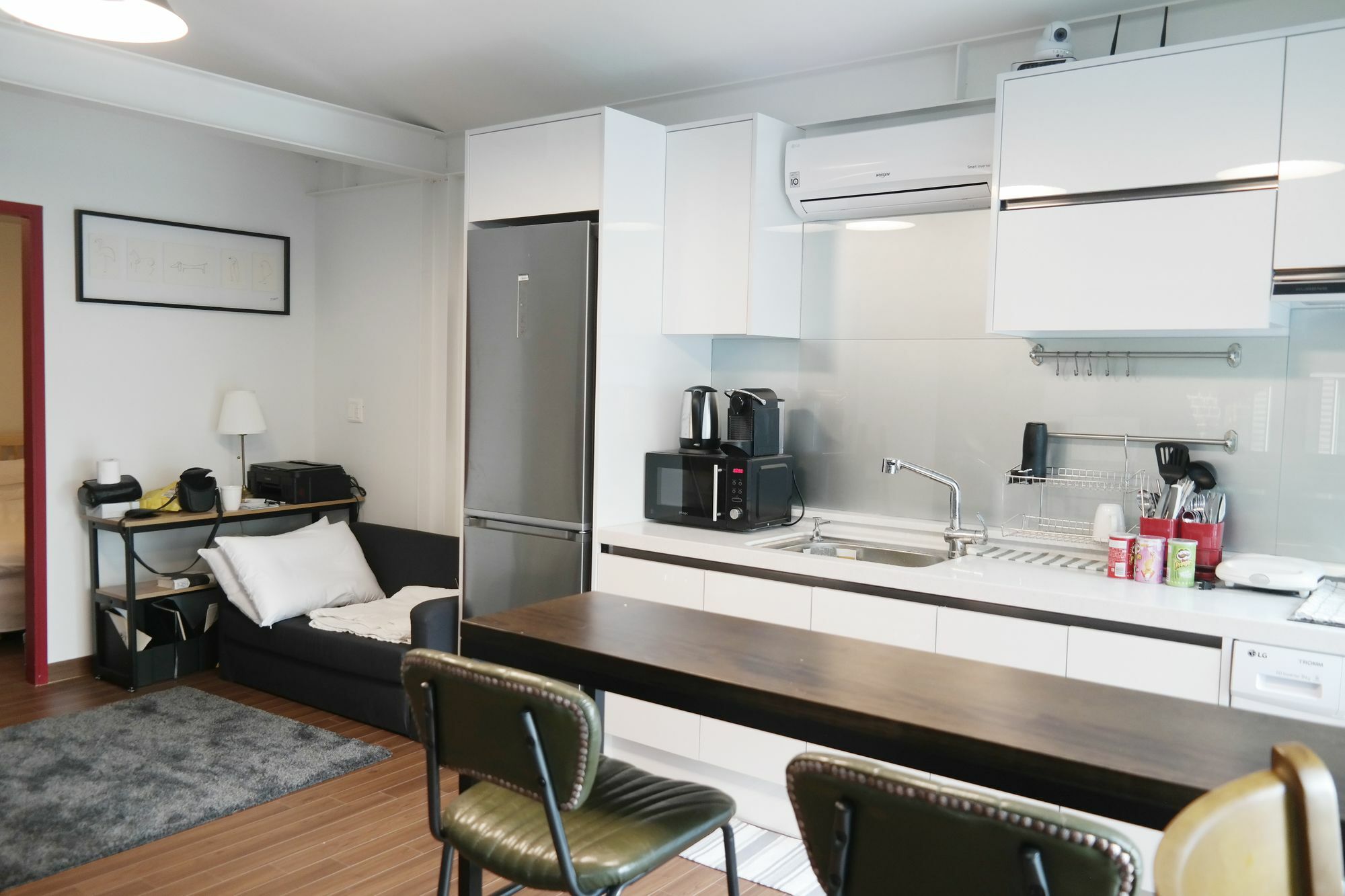 P.S Guesthouse Itaewon Сеул Экстерьер фото